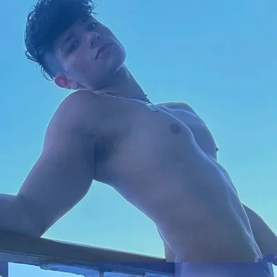 Xxxashtonadams
