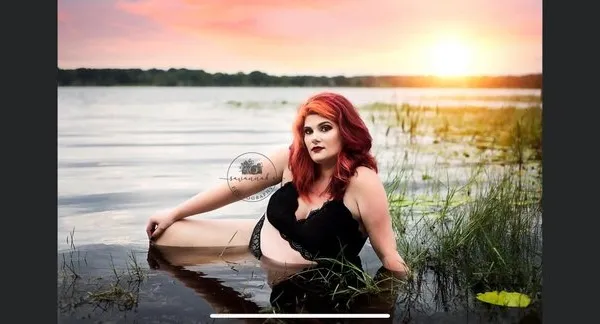 Daddysdirtylilfootqueen