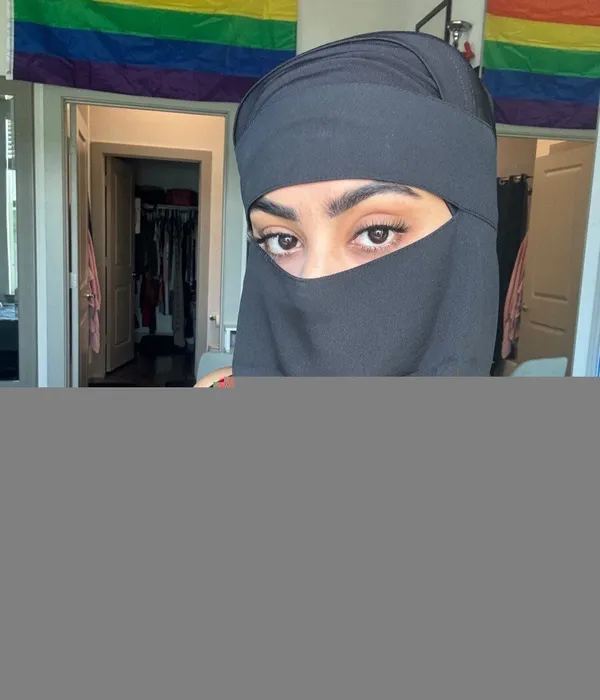 Femdomniqabi1