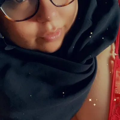 Naughtylilhoneyhijabi