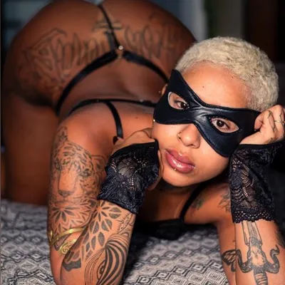 tinacaliente onlyfans tinacaliente