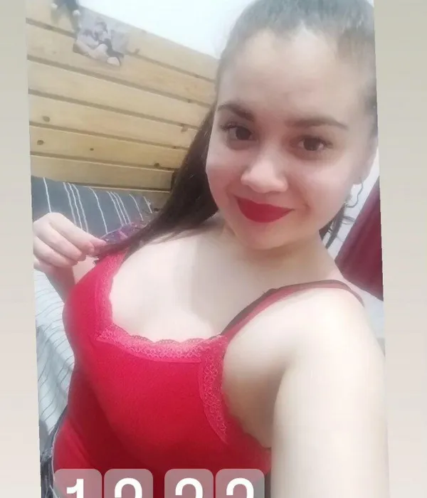 Youritchandobedientbitch