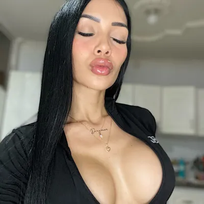 Vanessaramirez01
