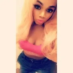 Blondiegotperks