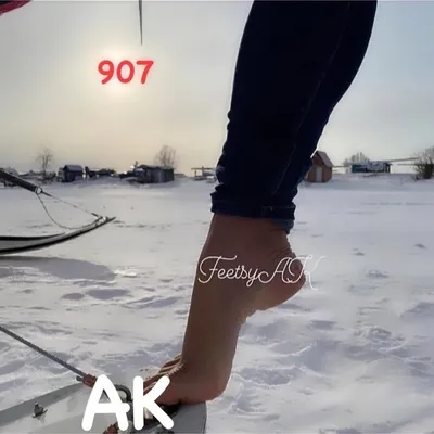 feetsyness onlyfans feetsyness