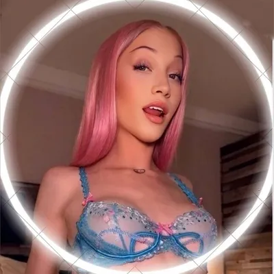 Bella