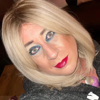 Kirstysummers6