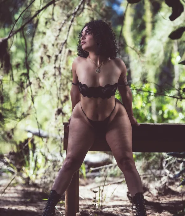 𝘾𝙪𝙧𝙡𝙮𝙧𝙞𝙘𝙖𝙣 𝙑𝙄𝙋 ☀️