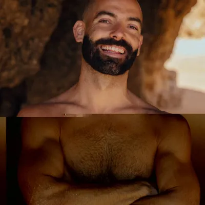 Daronaked