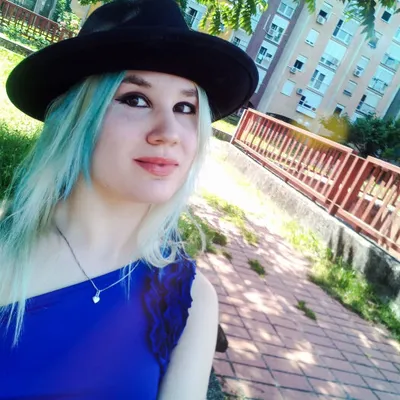 Cutegirlartemisia