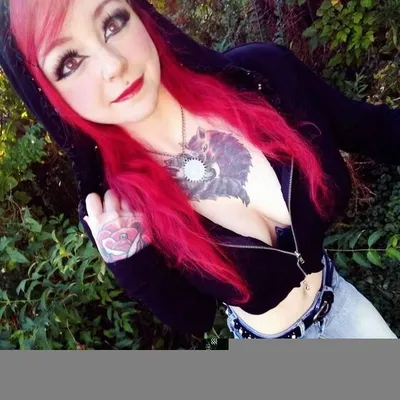Littleredmaid