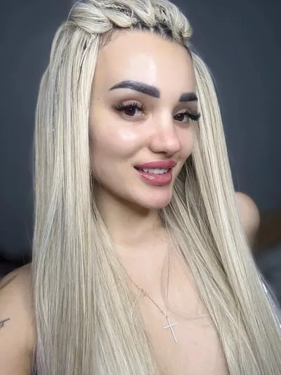 😈 Arina Mistress 😈