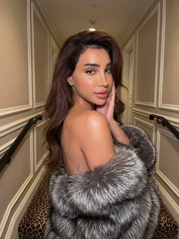 𝐌𝐚𝐲𝐚 | 𝐁𝐨𝐝𝐲 𝐘𝐨𝐮 𝐂𝐚𝐧’𝐭 𝐈𝐠𝐧𝐨𝐫𝐞