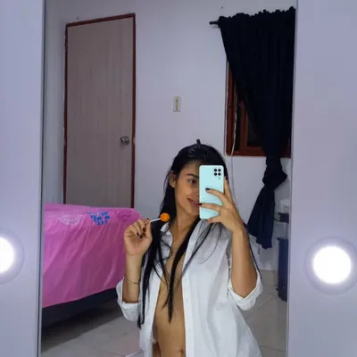 angieefeet onlyfans angieefeet