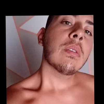 Latinboyar222