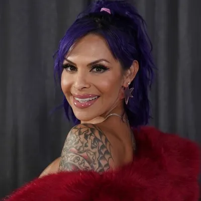 Tsfoxxy