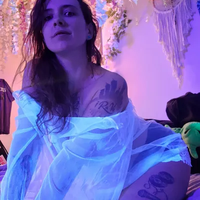 astranaughty onlyfans astranaughty