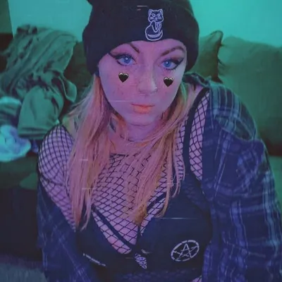 Nikkiruckusfree
