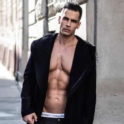 lakatoslevente onlyfans lakatoslevente