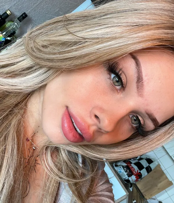 Lara Büttner 🐱😈