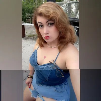Tinathepawg