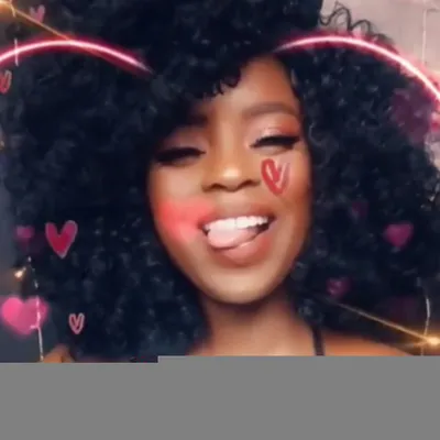 Queensimonesavage