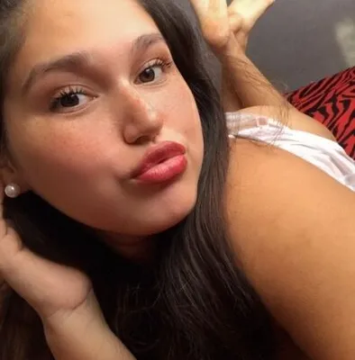Nickynicole23