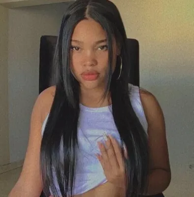 vanessadelos15 onlyfans vanessadelos15