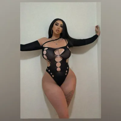 Nikkisweetsss25