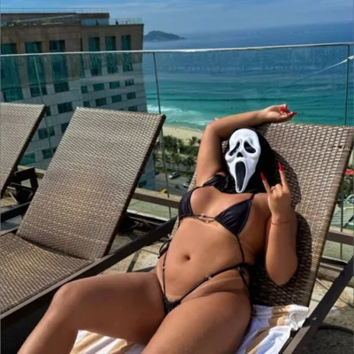 Krisshotwife