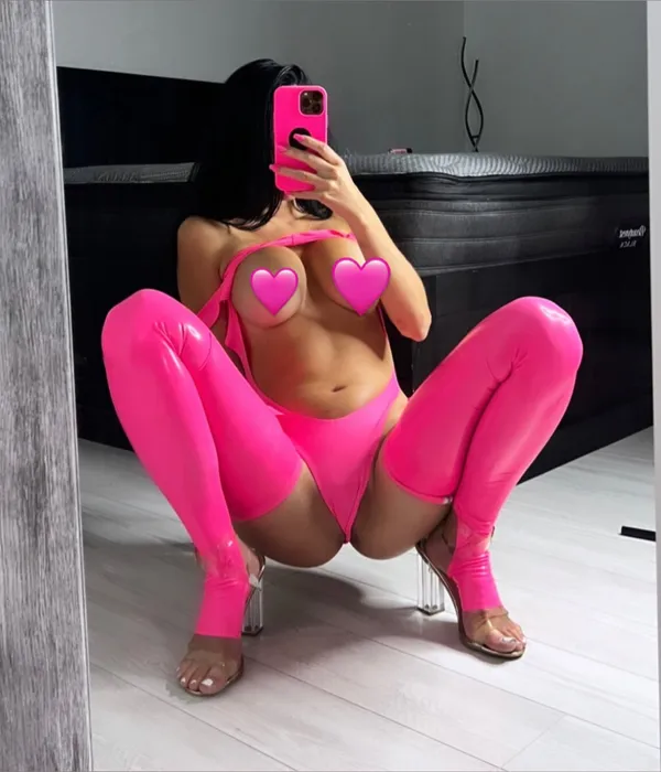 Pretty in Pink 💗 TOP 0.2%