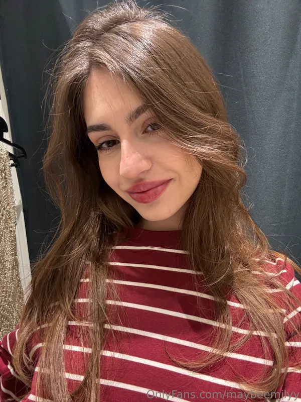 𝐸𝓂𝒾𝓁𝓎🎀