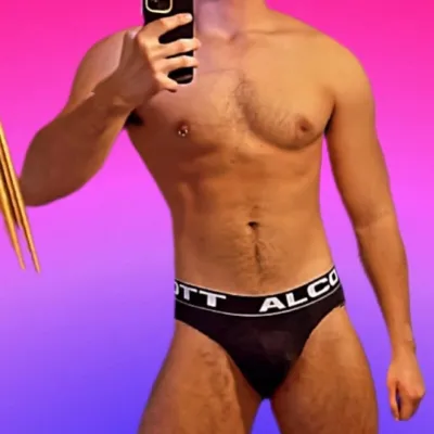 Italianriskyboy