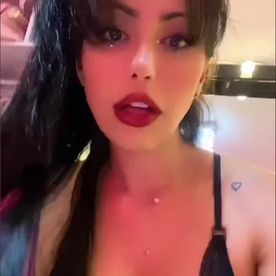 ninaklein onlyfans ninaklein