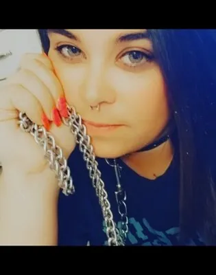 Angelalee004