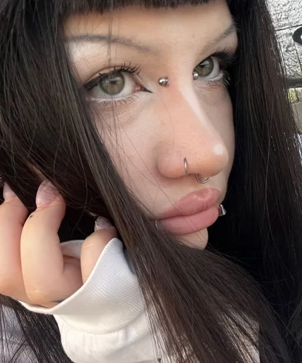Kira Goth Girl 🖤
