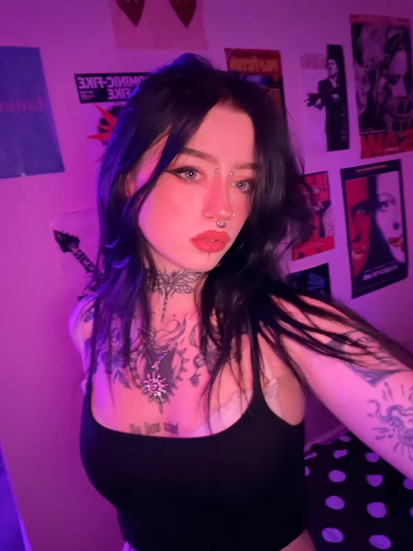 Raven 𓆩♡𓆪 || tightest goth