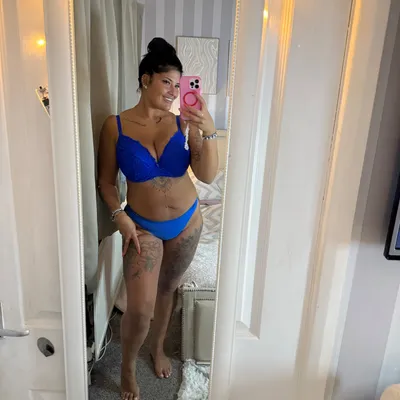 Curvyandiloveit