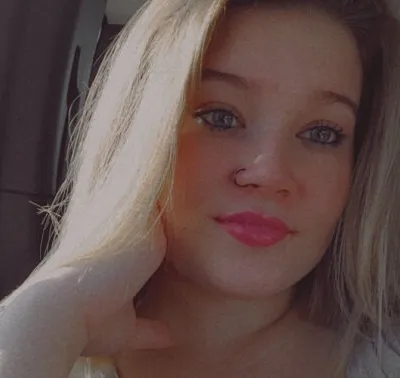 stray-kitten onlyfans stray-kitten