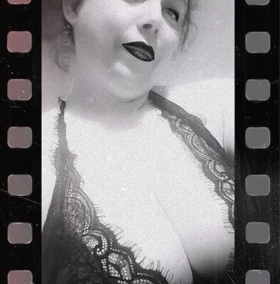 Chantillylace40