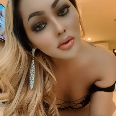 Cynthia77