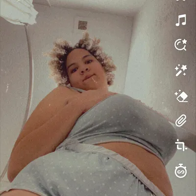 brikristine22 onlyfans brikristine22