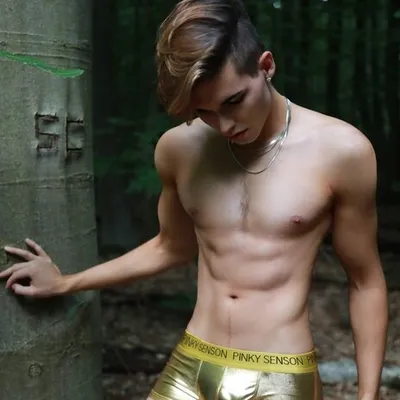 Hotboyy23