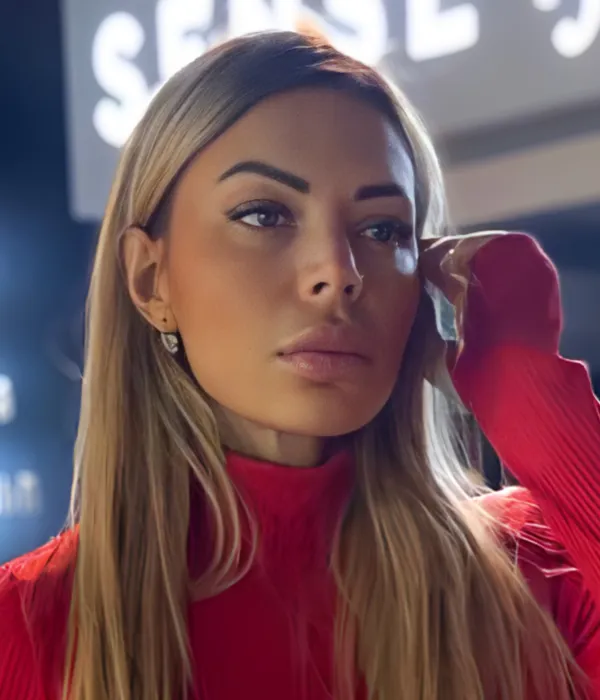 Tina Hostess 😈🥵