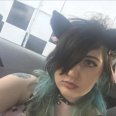 Deathlydolly