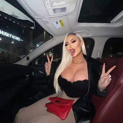 Xsashacarminex