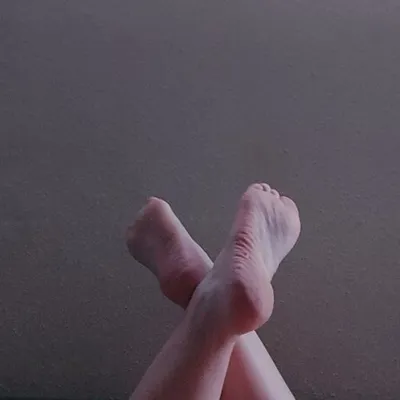 Millafeet02