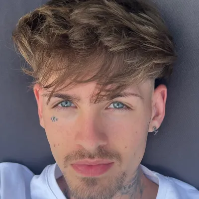 Lucashall