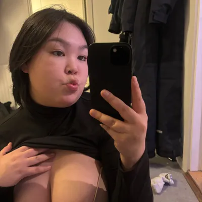 nuka_naja02 onlyfans nuka_naja02