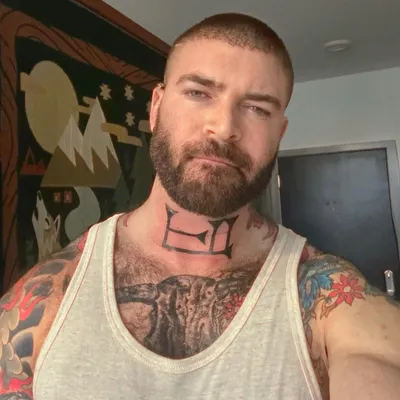 Dirtytattedtop